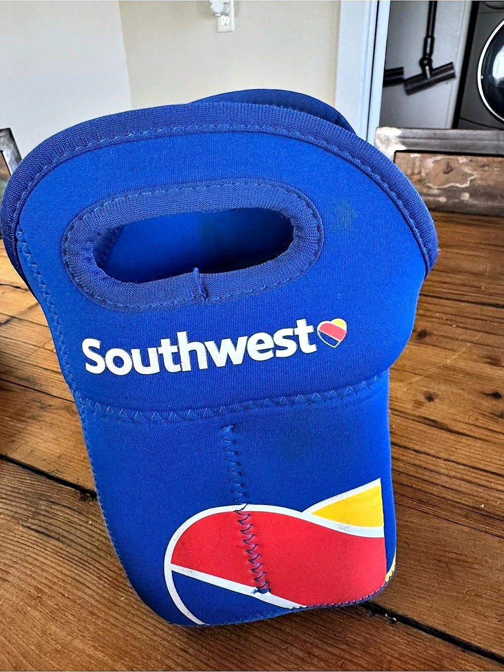 Southwest Travel Neoprene Cooler Bag in Blue & Red